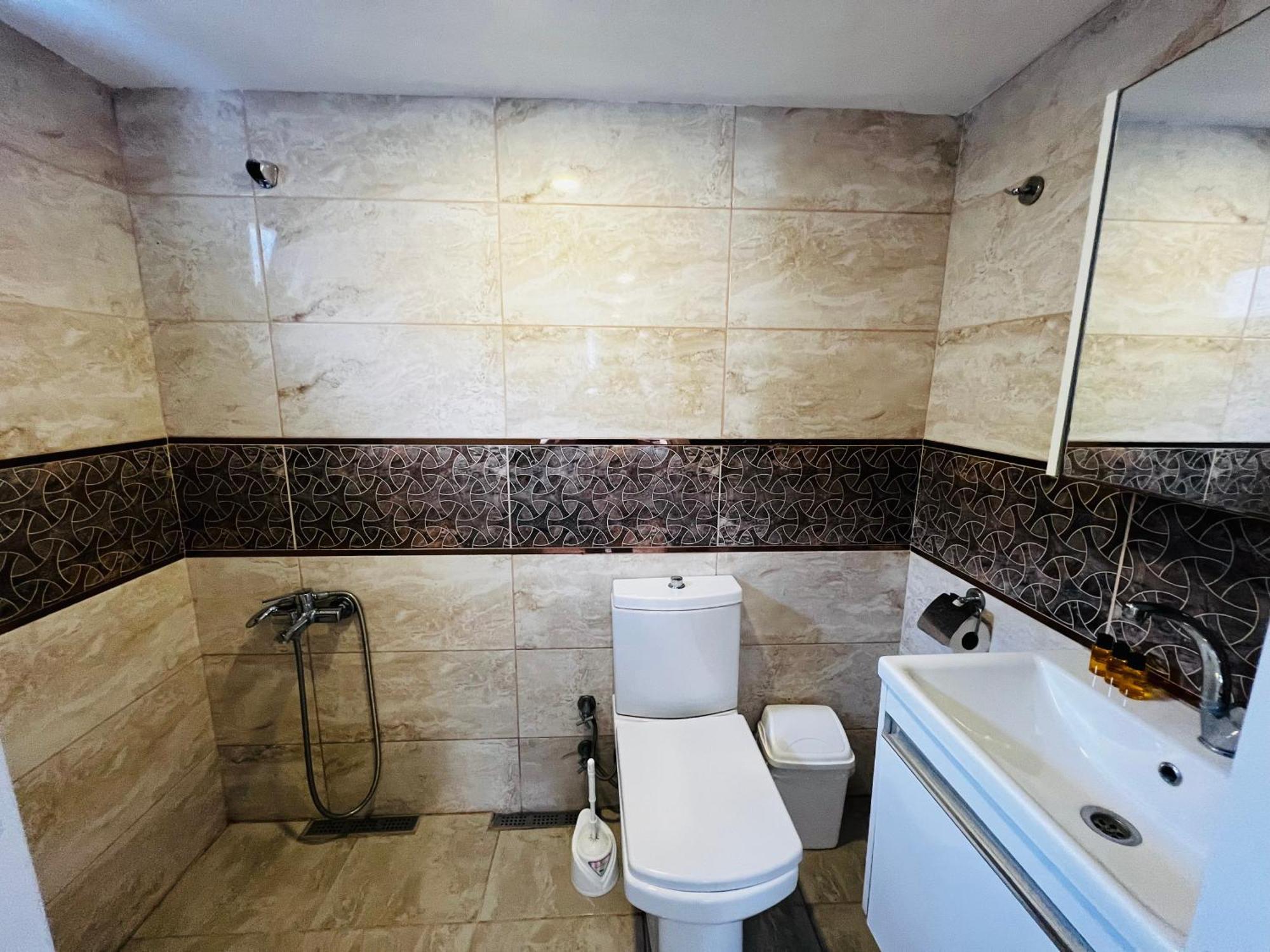 Giritli Rum Meyhanesi & Butik Otel Karaburun  Exterior photo